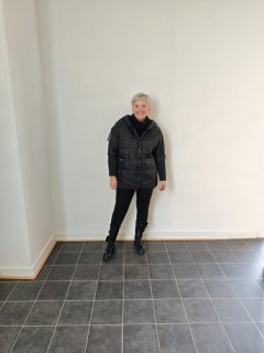 Bundy, kabáty, kardigany - Bunda s kapucí Bunda s kapucí