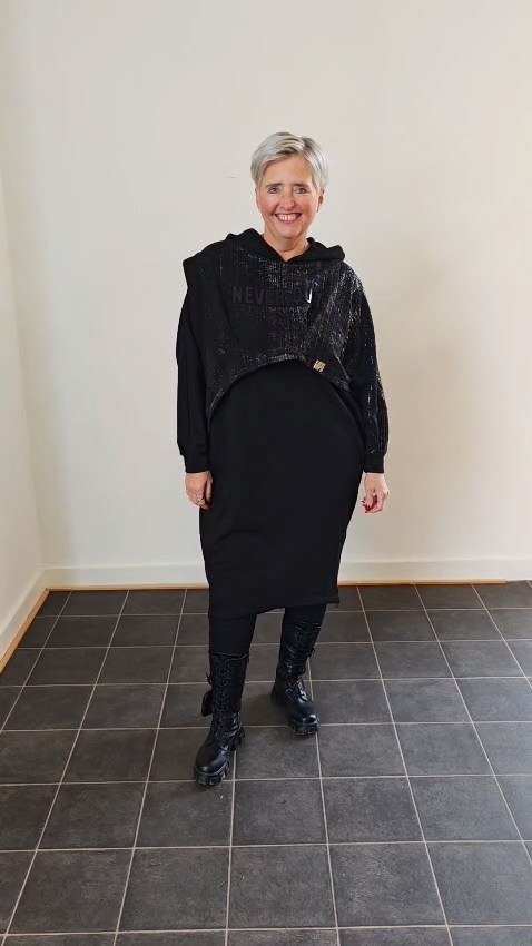 Mikino šaty - Šaty